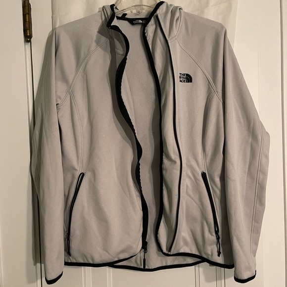 The North Face - Women’s Asymmetrical Zip Up Hoodie - Picture 3 of 7